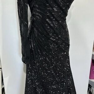 Elegant Black Evening Dress